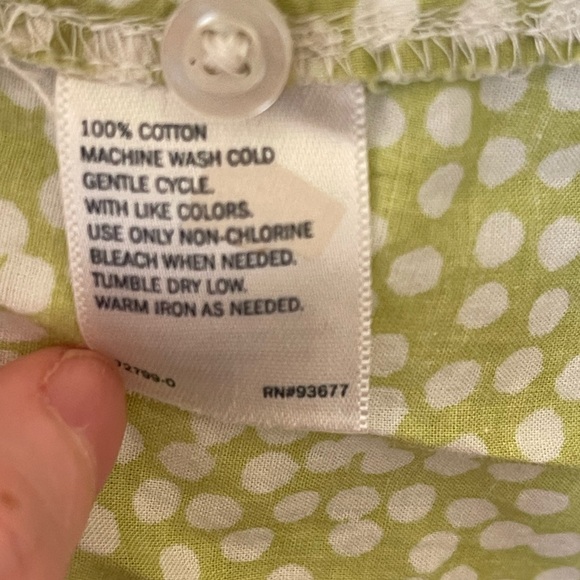 St. John's Bay Green Puff Sleeve Mandarin Collar Top - Picture 3 of 7